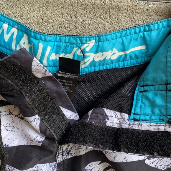 Sz 12 Kids Maui & Sons Boardshorts - Picture 9 of 13